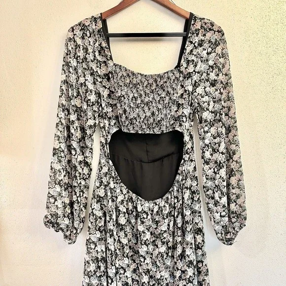 Lush Womens MIDI Dress W/ Puff Sleeve In Black Multi Floral- Size Large - Picture 8 of 14